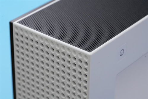 不到萬(wàn)元就有百寸巨屏 峰米激光電視cinema系列c2評(píng)測(cè) 這樣的性價(jià)比還有誰(shuí)