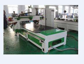 定制家具生產線核心設備 數控與激光側孔機的選擇與廠家解析